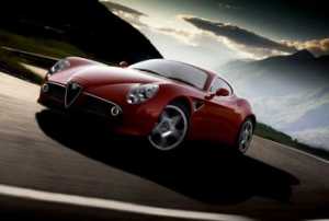 Заряженная версия Alfa Romeo 8C Competizione